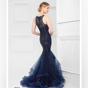 Selling a mother of the bride dress, NEVER WORN, size 14 UNALTERED
